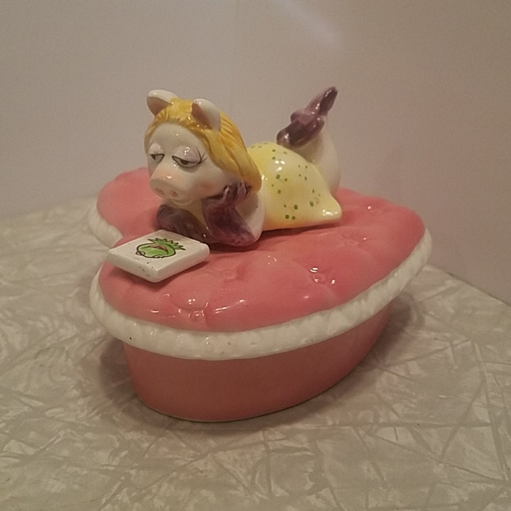 Miss Piggy candy dish
